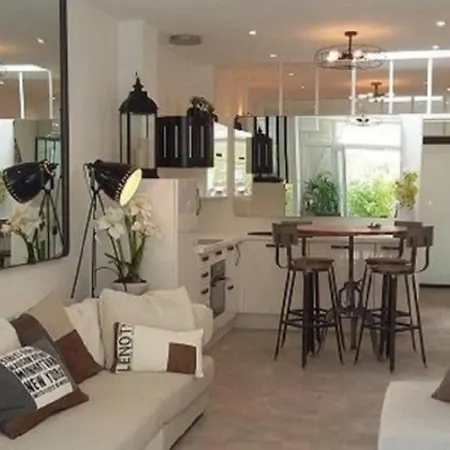 Appartement Magnifique En Rdc Cour Sans Vis à Vis 5mn