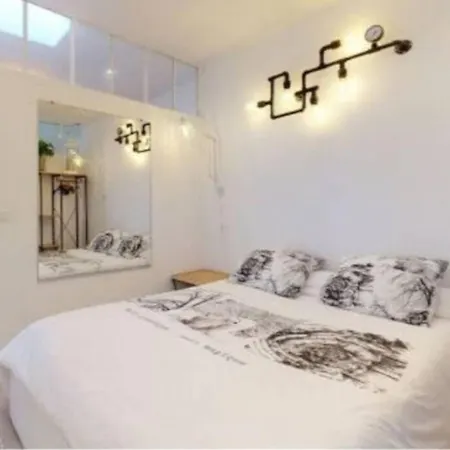 Magnifique En Rdc Cour Sans Vis à Vis 5mn Appartement Bandol