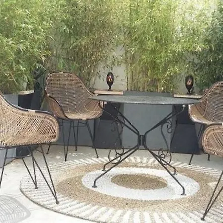 Magnifique En Rdc Cour Sans Vis à Vis 5mn